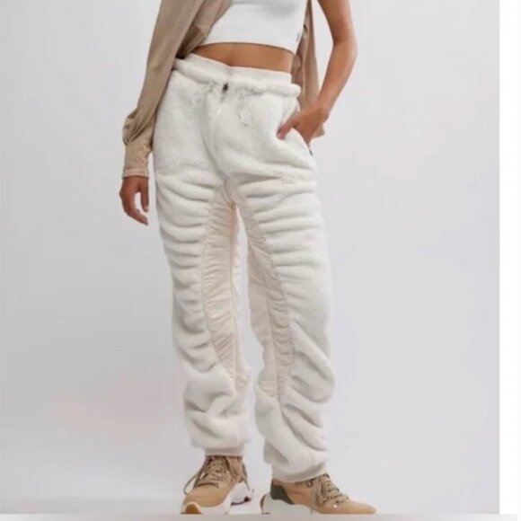 Free People Pants - Free People NWT Sundown Fleece Joggers Wide Leg Pants FP Movement Ivory size XL